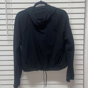 Lululemon Catch A Breeze Pullover